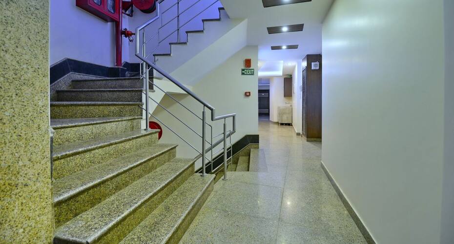 Hotel Emporio, New Delhi 4